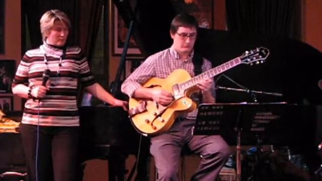 Daniel Bruce смотреть онлайн