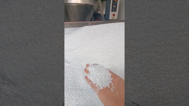 How do these PET plastic particles look? смотреть онлайн