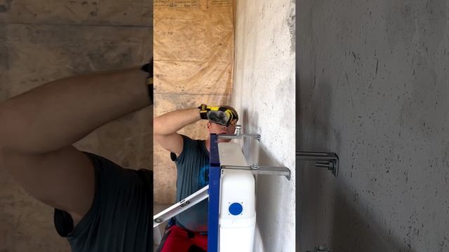 Как установить унитаз?🚽В главной роли — любимая сантехника блогеров #унитаз #ремонт смотреть онлайн