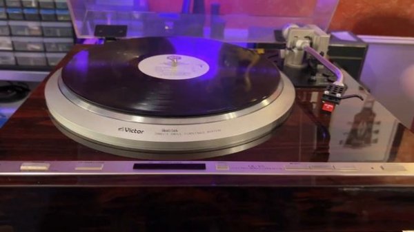 JVC Victor QL-Y5 Turntable Recapped and Restored!!  691