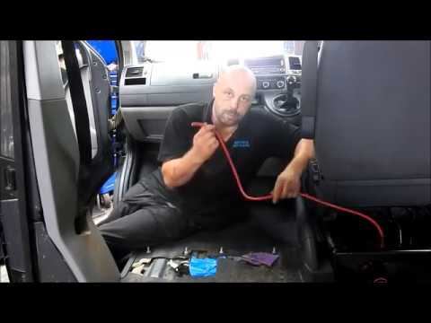 Fitting a T 5 Leisure Battery смотреть онлайн