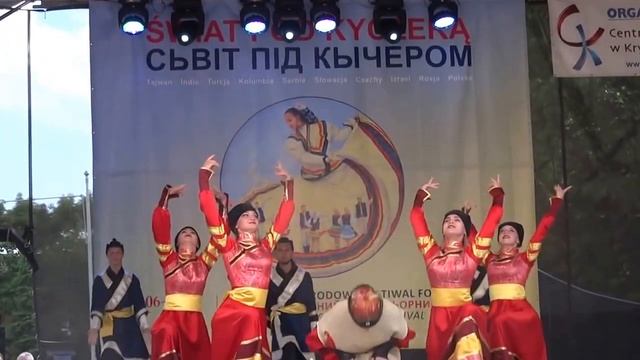 Taniec tuwiński z szamanem смотреть онлайн