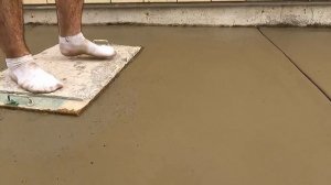 гладкий бетон как в Америке реально большой двор