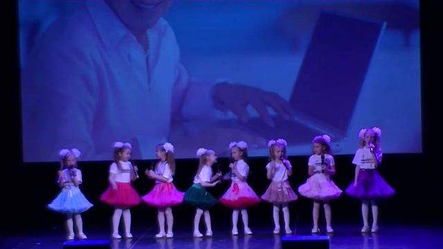 Наша бабушка. исп. группа Дети Радуги смотреть онлайн