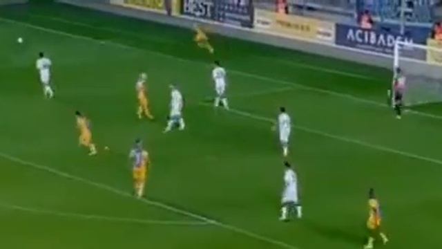 Bara lui Juan Albin (Petrolul 1-0 Gaz Metan) 04.10.2014 смотреть онлайн