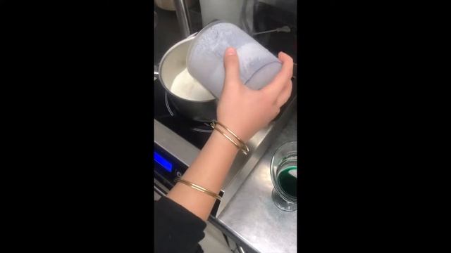 Emulsion de parmesan, TPE cuisine moléculaire смотреть онлайн