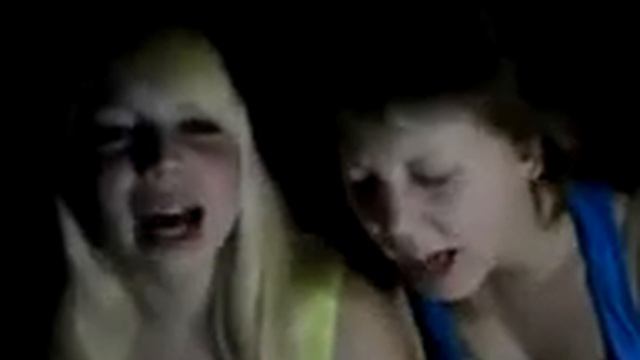 ульяна и палина поют песню,песня вторая угар смотреть онлайн