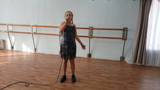 Смычник Валерия 11 лет смотреть онлайн