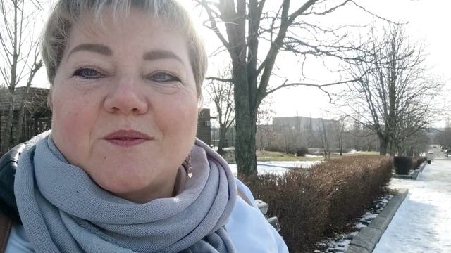 Прогулка по городу. смотреть онлайн