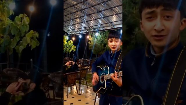 Bir Qizga Sevaman Dedim Orqasini Burib Keti #birqizga