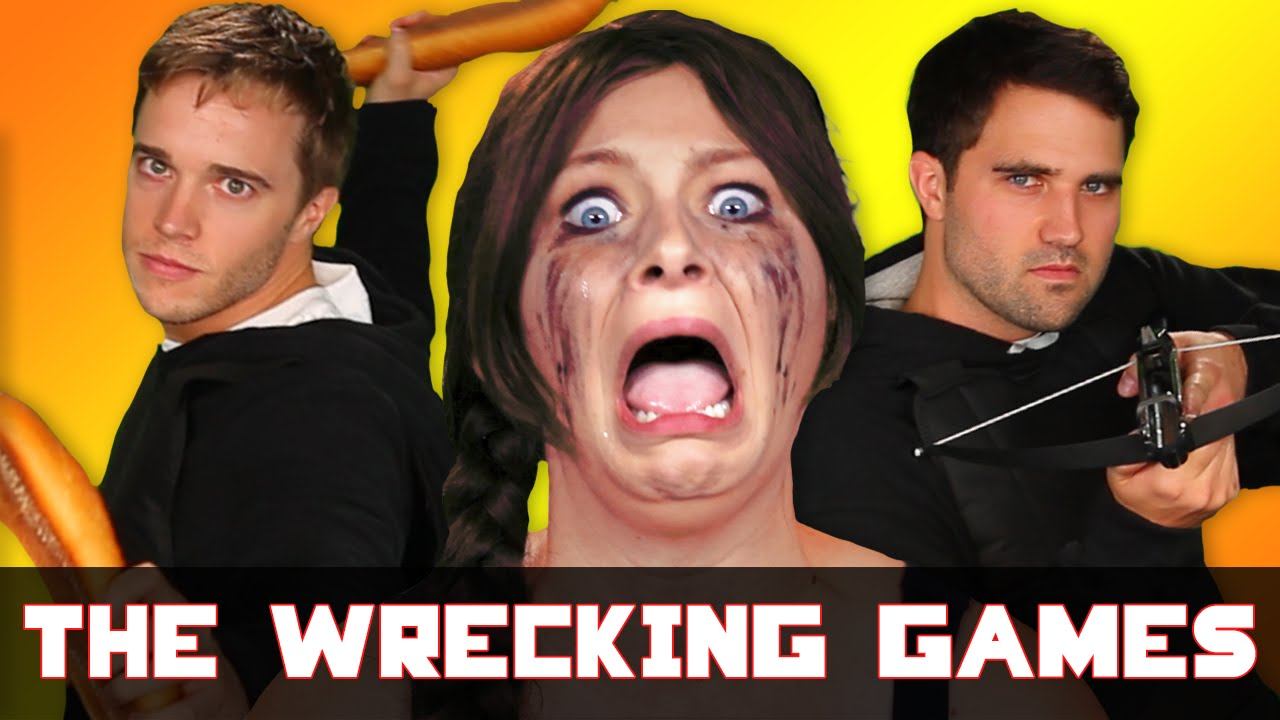 THE WRECKING GAMES - A Hunger Games: Mockingjay (Part 2) Music Video Parody to "Wrecking Ball" смотреть онлайн
