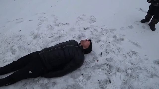 Под Андрюхой разорвалось ведро. Треш. Хочу ПожратьTV смотреть онлайн