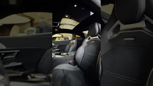 Новинка в МБ РУС! GT 63 AMG - мощный спортивный автомобиль с двигателем V8 и 585 л.с. смотреть онлайн