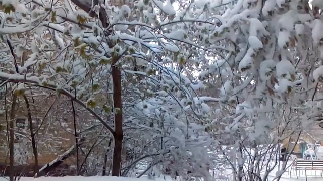 Вышел 3 мая и офанарел - во дворе сугробы смотреть онлайн