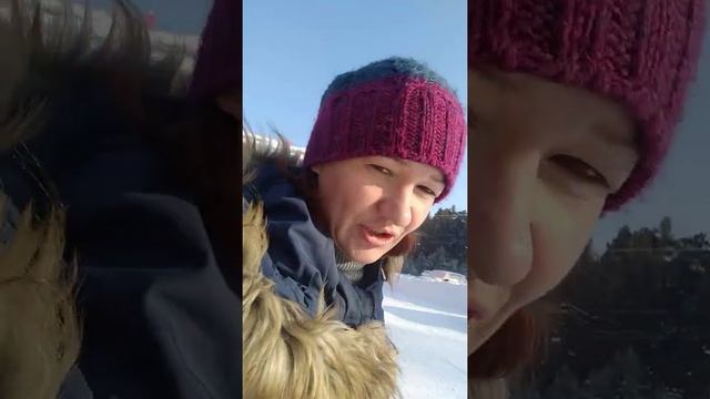 УБОРКА СНЕГА НА АВТОСТОЯНКЕ😊 смотреть онлайн