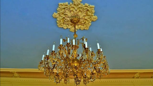 Замком это трудно назвать. смотреть онлайн