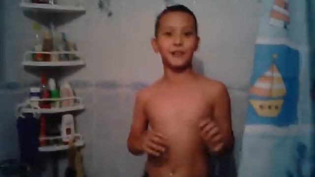 Челендж обливания ледяной водой смотреть онлайн