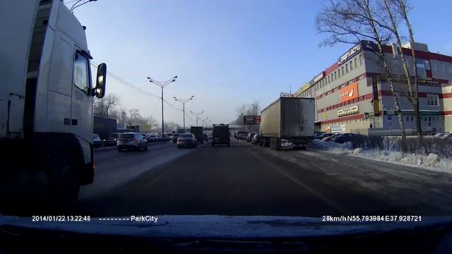 Пример съёмки на видеорегистратор ParkCity DVR HD 710 (День) смотреть онлайн