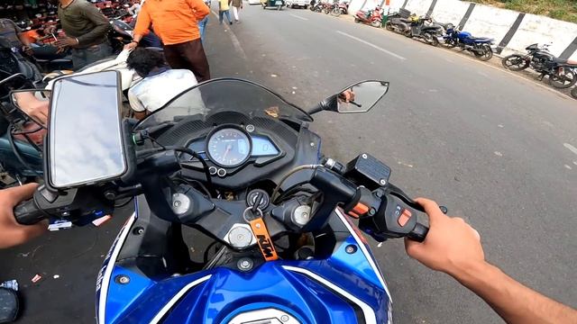 Badly Crashed My Rs200😭 Bike Broken 💔 Total loss😰 Tempo driver hit 🤬 mobile broken 💔 смотреть онлайн