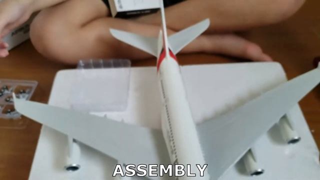 UNBOXING AND ASSEMBLY: AIRBUS A380 DIE CAST MODEL 1:160