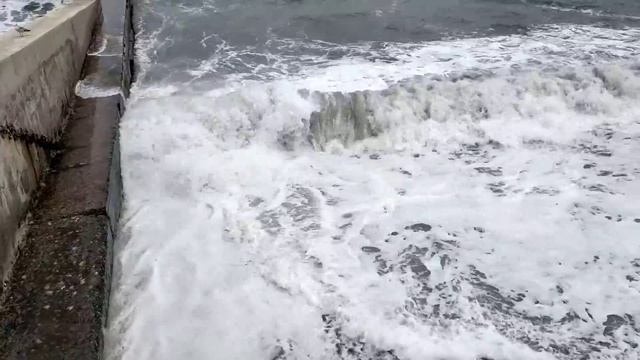 Городской пляж Партенита 25.09.2019г. смотреть онлайн