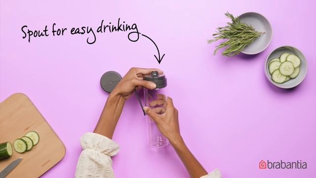 Brabantia Make & Take Water Bottle with Strainer, 0.5L | EN смотреть онлайн