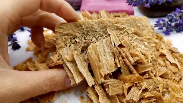 Cutting dry tar soap. Резка дегтярного мыла. ASMR смотреть онлайн