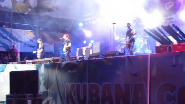 Sum 41 Kubana Festival 2012 (6 song) смотреть онлайн