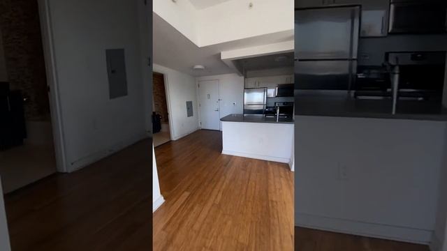 101 Avenue D, PH 12E, East Village, New York смотреть онлайн