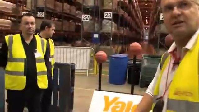 Yale Forklift - Driver Challenge смотреть онлайн