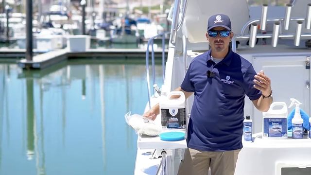 Using a fine cut compound for your boat or yacht paint and gelcoat смотреть онлайн