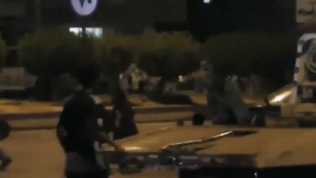 В Саудовской Аравии в столкновениях с полицией арестовали более пятисот человек. смотреть онлайн