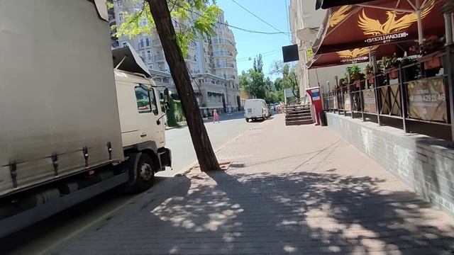 Одесса. 30 июля 2023. Центр города, отключили воду, обстановка. смотреть онлайн