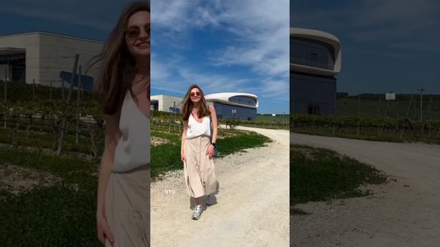 Я начинаю рассказ о том, как уволилась с высокооплачиваемой работы в банке, чтобы создать свой брен смотреть онлайн