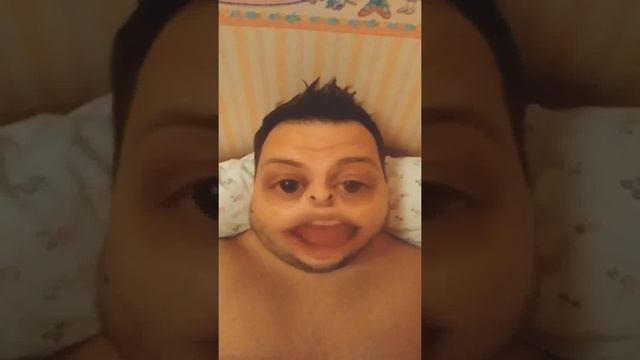 Шура Лагунсон рекламирует сингл Наташи Королёвой смотреть онлайн