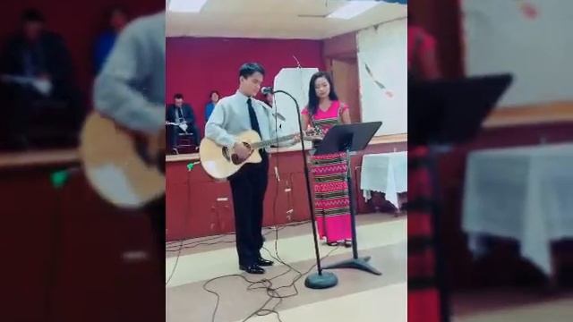 Paw Shwe Bik San & Noe Esther Sui смотреть онлайн