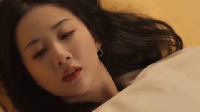 【Full Movie】灰姑娘被带走，霸道总裁不顾一切去救她💋Chinese Drama 误情 смотреть онлайн