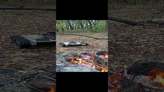 Робот у костра смотреть онлайн