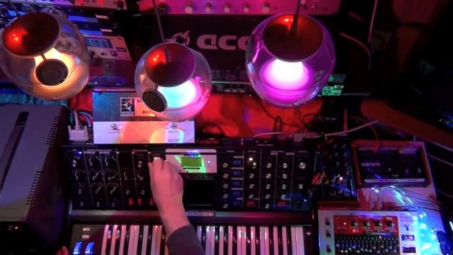 Moog Voyager Formant by OSC 3 to Filter cv in' смотреть онлайн