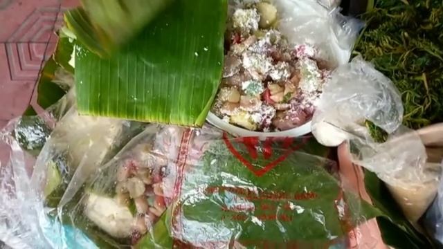 GEDANGAN dan LUPIS MBAH TRIS yang legendaris sudah 40 tahun lebih jualan keliling kraton jogja смотреть онлайн
