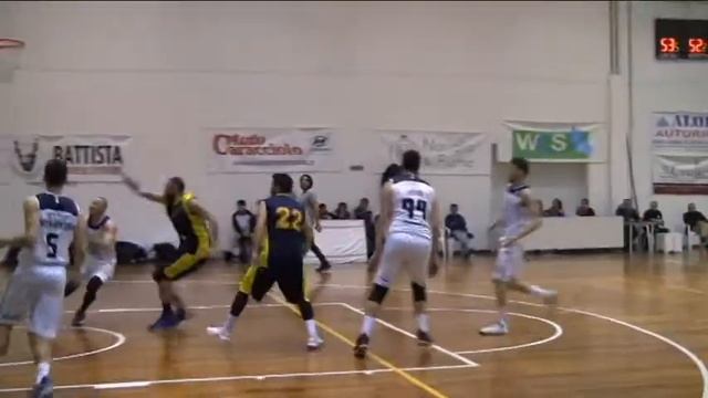 Dinamo Brindisi - Santa Rita Taranto 75-84 смотреть онлайн