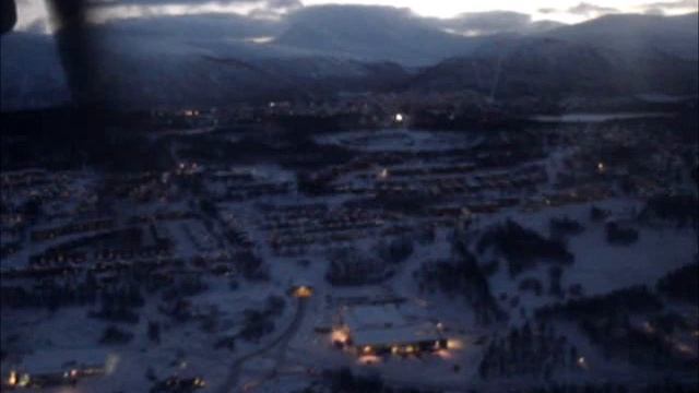 Bombardier winter take off Tromso / Взлет Бомбардье - зимний Тромсе смотреть онлайн