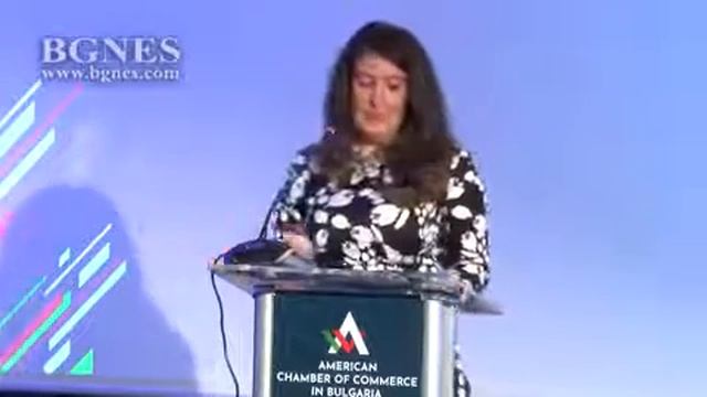 Мустафа: България е готова за растеж смотреть онлайн