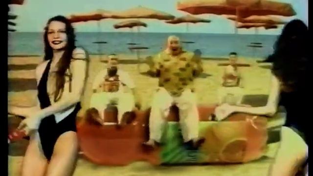 Группа-В-Ухо в рекламе воды Дельфи смотреть онлайн