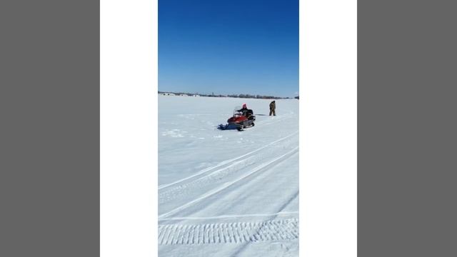 Катаемся на снегоходе/07.03.21 смотреть онлайн