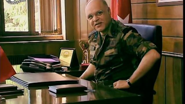 Emret Komutanım 1. Bölüm Tek Parça смотреть онлайн