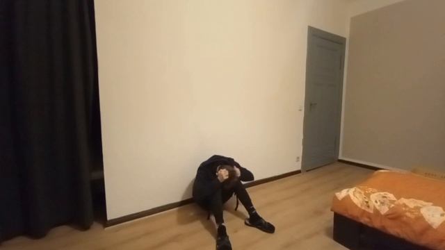 Жизнь в комнате. Слова будущего смотреть онлайн