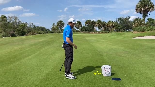 LEARN to keep TEMPO in your WEDGE game смотреть онлайн