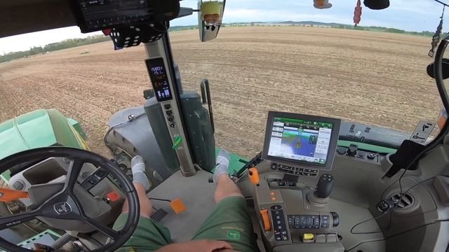 3 GENs of John Deere 8R & 3x Vaderstad IN ACTION 🤩 8345R, 8R310, 8270R, TopDown 400, 500, Tempo F8 смотреть онлайн