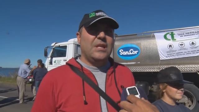 SITUACIÓN CRITICA EN ZONA RURAL, ALEJANDRO MUÑIZ - PERIODISTA смотреть онлайн